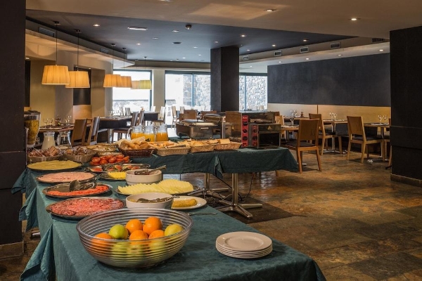 Aparthotel Shusski (Encamp)
